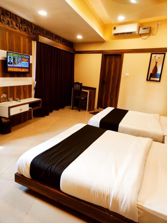 Hotel Keerthana Puttur Puttur  Zewnętrze zdjęcie